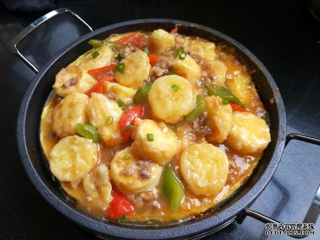 同学聚会点了9个菜,满满家乡记忆,每道都抢手,女生也能吃3碗饭