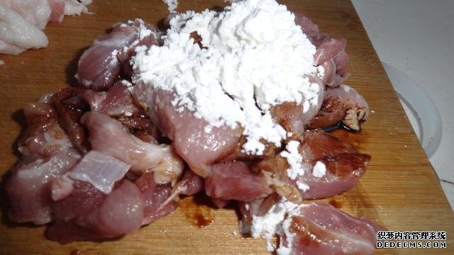 花菜烧肉做法,色香味俱全,能让你多吃几碗饭