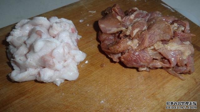 花菜烧肉做法,色香味俱全,能让你多吃几碗饭