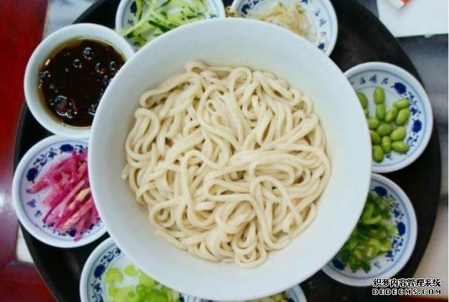 在北方人眼里,这四碗面才叫做面,其他的只能称之为方便面