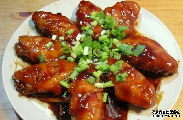 特别下酒的六道菜 聚会桌上少不了,现在教你怎么做。