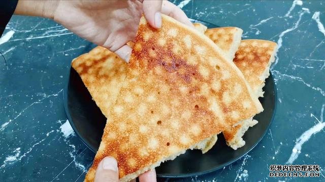 大米别只蒸米饭了,今天才知道,主食还可以这样做,太好吃了