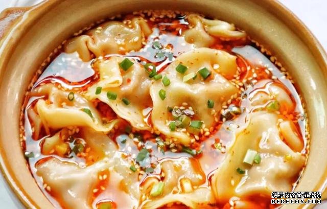 酸辣开胃的酸汤水饺,吃完实在是太爽了