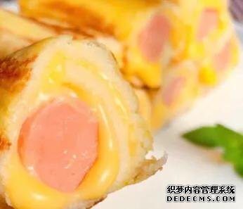 5分钟快手早餐!咬一口就爆浆的吐司卷