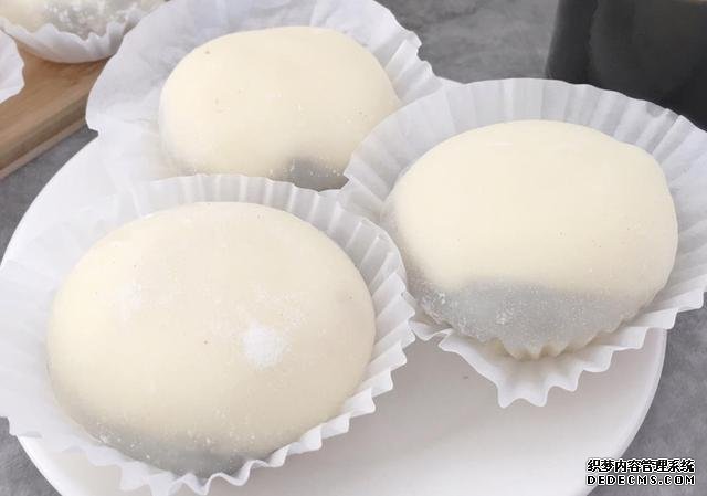 宅在家里做甜品雪媚娘,软软糯糯,入口即化,做法超简单,零失败