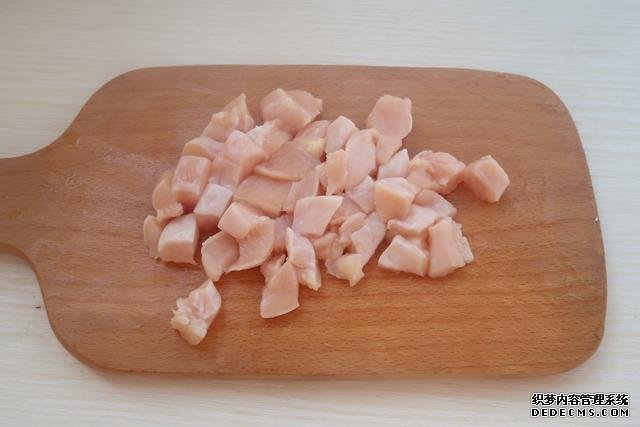 芝士控不可错过的番茄鸡肉焗饭,无敌拉丝