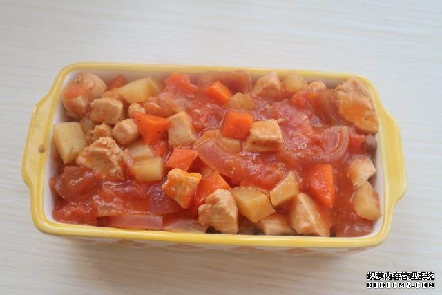 芝士控不可错过的番茄鸡肉焗饭,无敌拉丝