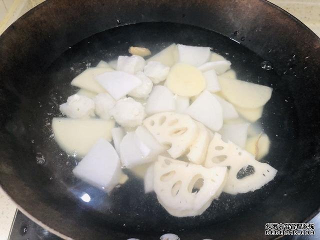 天热没食欲,我家就来一碗这个开胃菜,快速上桌,麻辣鲜香特过瘾