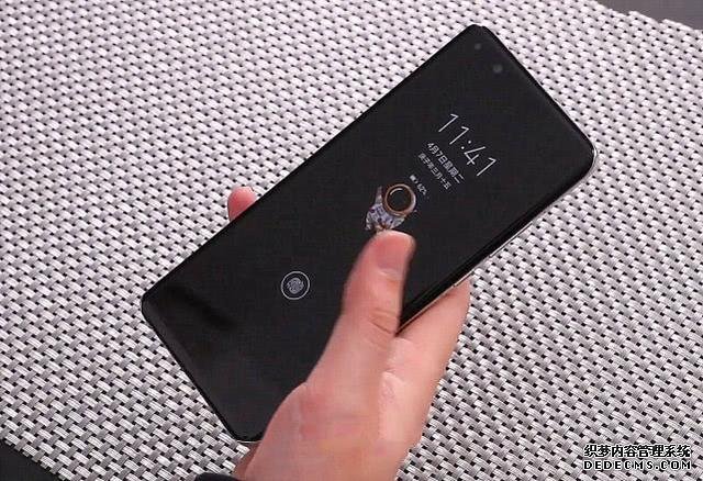 顶配保值很难,8GB+512GB,华为高端5G,或许撑不住了
