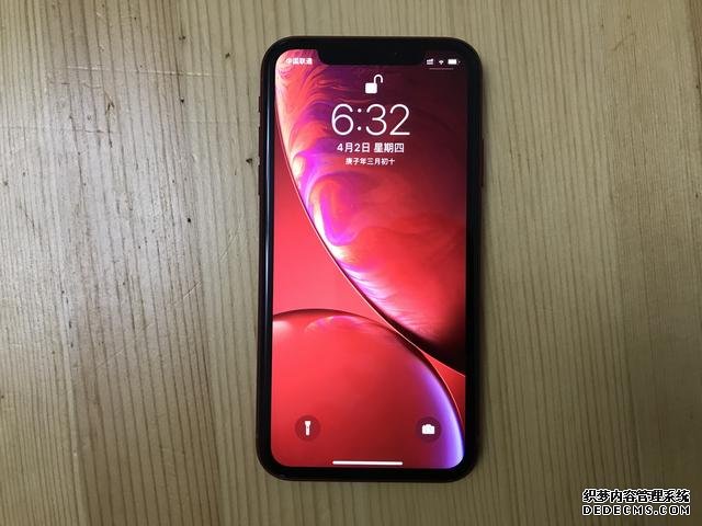 苹果顶不住了,iPhone XR 128GB彻底跌成小米价,不买小米10了!