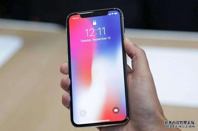 最保值的一款iPhone,苹果的“翻身”之作,出道即巅峰