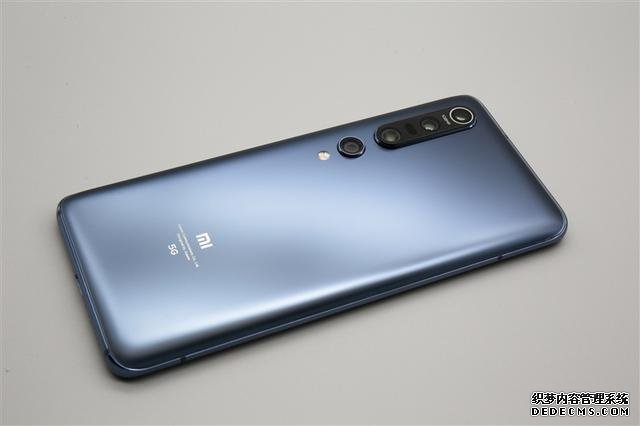 骁龙865降价351元!三星AMOLED屏+4500mAh+50W,网友:买早了