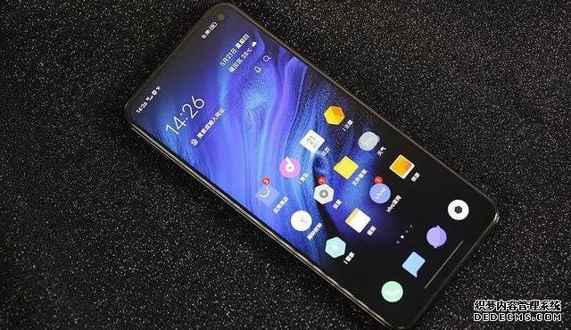 真我X50pro和iQOO Z1到底该怎么选?手机店老师傅说得很实在
