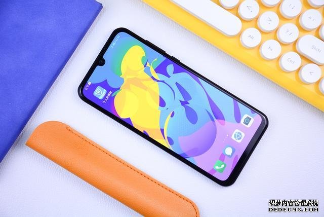 华为千元机大降200元,AMOLED屏+4000mAh,网友:价格更感人了