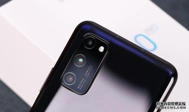 卢伟冰真没说谎,荣耀首款5G即将降至新低,网友:价格更感人