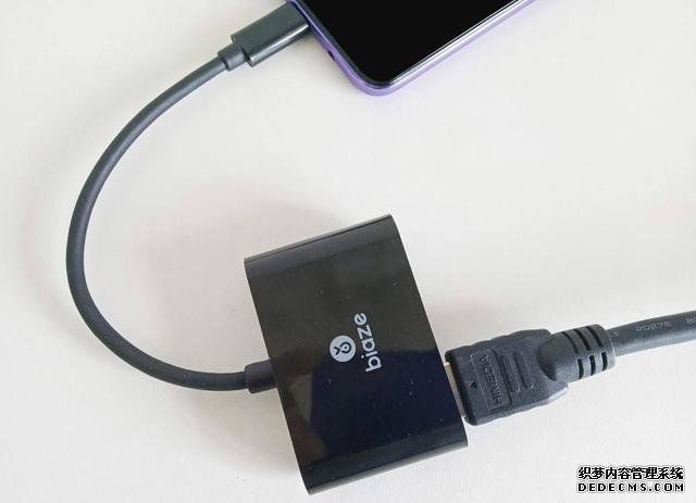 做个抬头党,毕亚兹Type-C转HDMI、VGA转换器给你大屏追剧体验