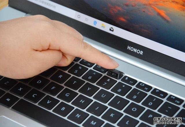 超轻超薄,荣耀MagicBook Pro2020首发测评,将高效进行到底