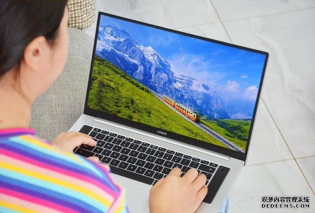 超轻超薄,荣耀MagicBook Pro2020首发测评,将高效进行到底