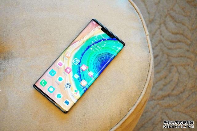 值得入手的3款华为旗舰,几乎“0差评”