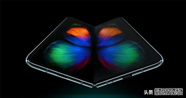 叠屏手机普及有望?三星Galaxy Fold Lite曝光,售价7792元