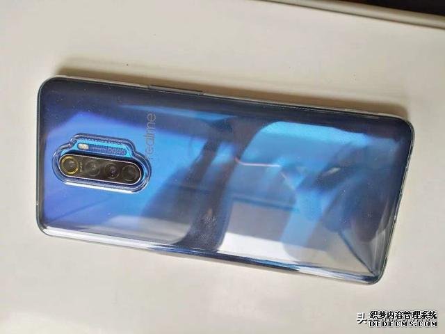 两千出头的骁龙855Plus手机,还有50W快充+90Hz刷新率,香不香?