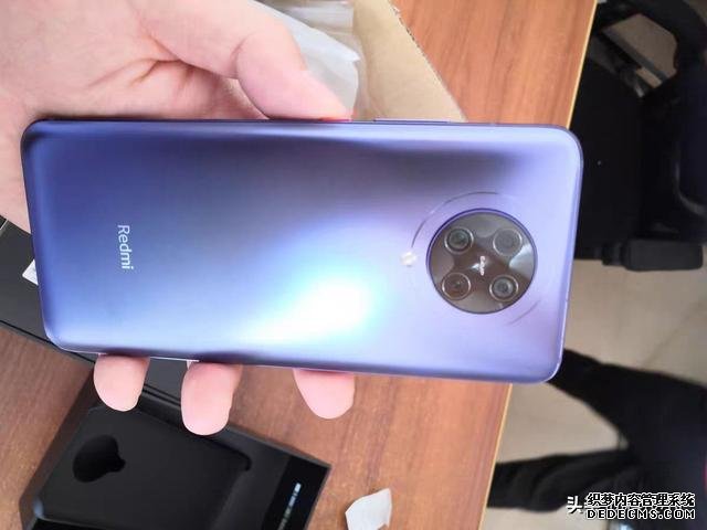小米彻底爆发,2799元的骁龙865旗舰机,还有真全面屏+4700大电池