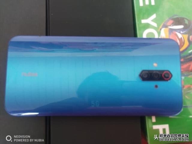 被遗忘的5G中端机,144Hz刷新率+5100超大电池+128GB,仅售2399