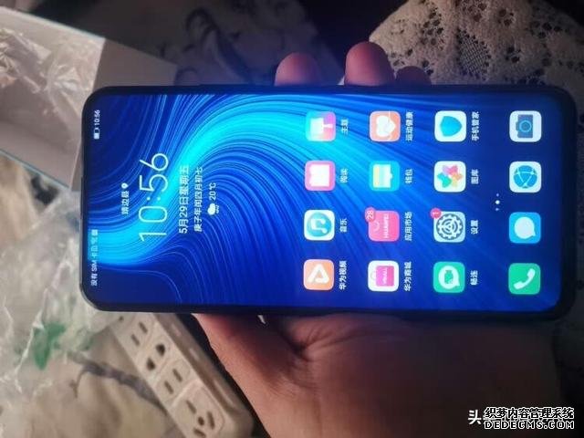 华为真香5G手机,7纳米芯片+90Hz刷新率+IMX600主摄,不到两千元
