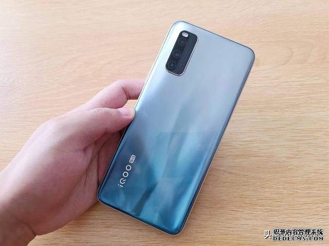 两千元最值得入手的5G手机,旗舰性能+144Hz刷新率,还有双扬声器