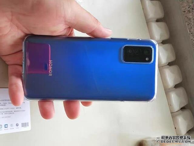 双模5G+4200大电池+40W快充,华为麒麟990手机,发布半年跌至2499