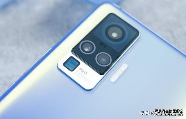 vivo X50系列：最薄的“相机”把微云台塞进手机里