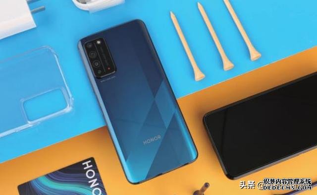 2000元以下的5G“旗舰”?荣耀X10国民机型绚丽启航