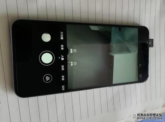 真全面屏+麒麟820+IMX600仅1899,8分钟卖10万台,荣耀X10真香?