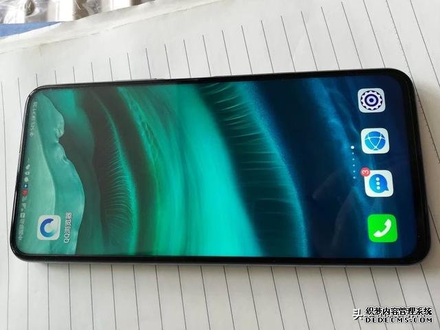 真全面屏+麒麟820+IMX600仅1899,8分钟卖10万台,荣耀X10真香?