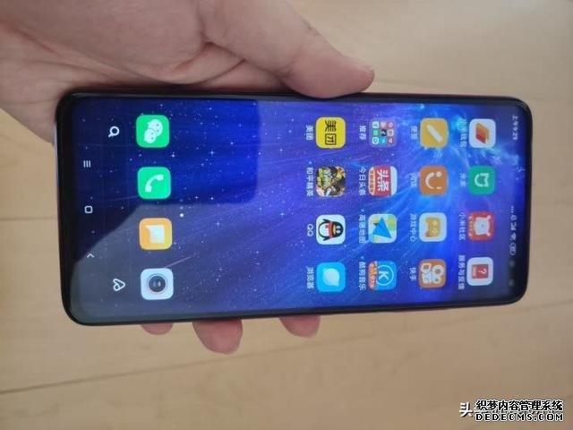 小米清仓5G手机,120Hz刷新率+IMX686主摄,从1999跌至1449元