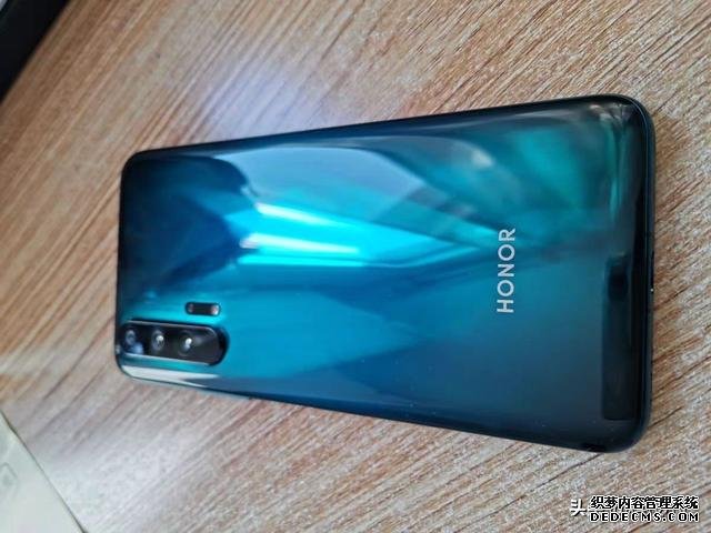 华为清仓4G旗舰,256GB+相机113分+四千电池,从3499跌至2009元