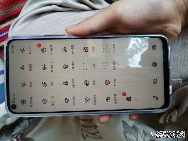 vivo超长续航千元机,128GB+五千大电池+后置三摄,跌至998元