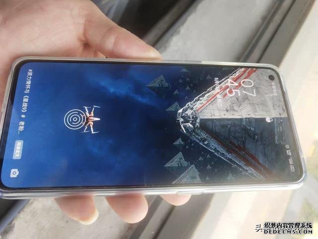 OPPO开始发力,65W快充+40W无线充电,骁龙865旗舰机直降400