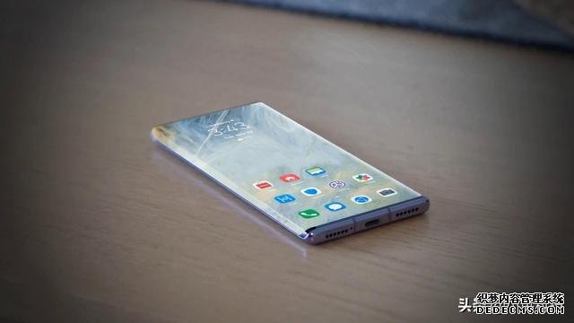 华为Mate40惊艳亮相:鸿蒙OS+屏下镜头+石墨烯,这才是华为的王牌