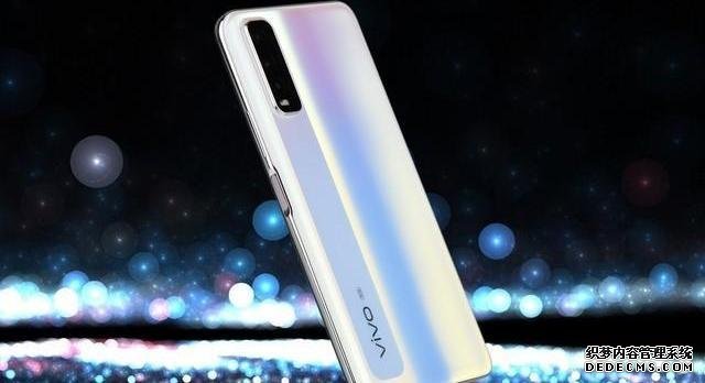 心动价2498元，128GB+双模5G+4500mAh,八核CPU+指纹识别