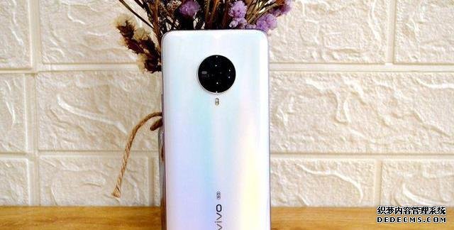 同样是5G中端机,vivo S6和OPPO A92S很纠结,听听内行人怎么说