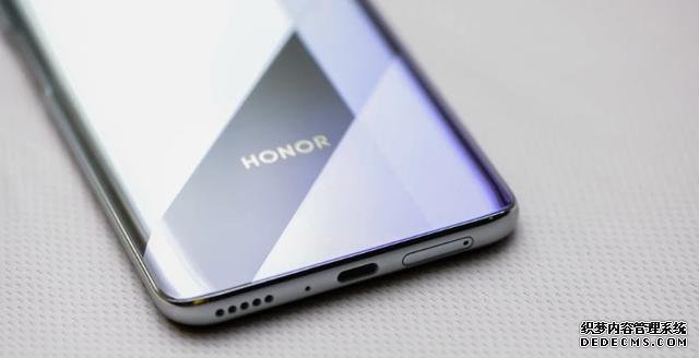 荣耀X10:不到2000元的5G销量王机型,6.18首选
