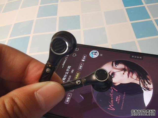 畅爽音质小巧外观!BGVP DX5音乐耳机评测:399元买到就是赚