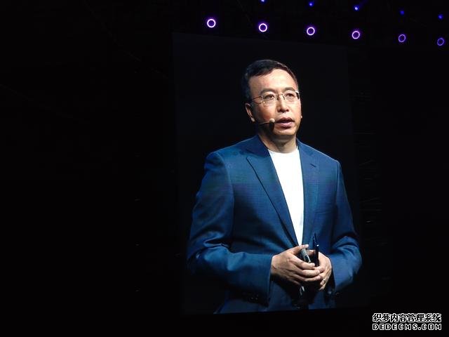 从3899跌至3099,从高端市场跌至中端市场,网友:终于等到了