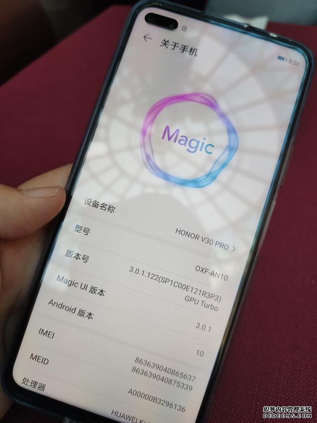 从3899跌至3099,从高端市场跌至中端市场,网友:终于等到了