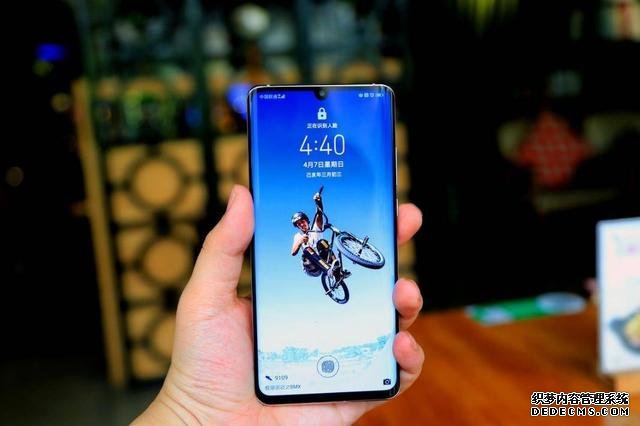 华为老旗舰开始降价,iPhone11也紧随其后