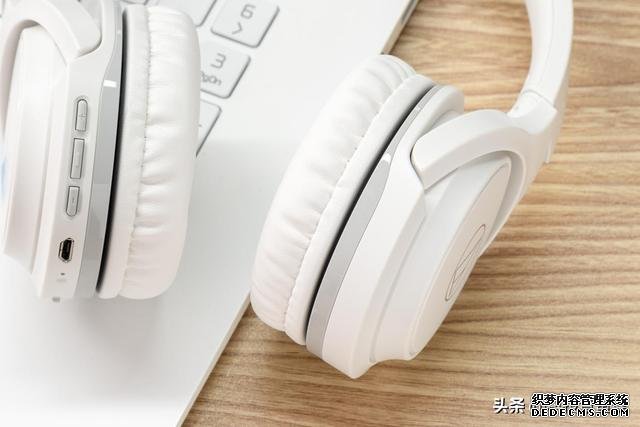 头戴无线蓝牙耳机 40小时超长续航是什么体验?