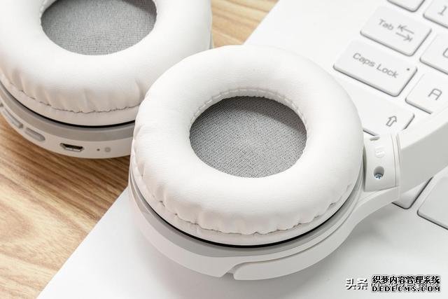头戴无线蓝牙耳机 40小时超长续航是什么体验?