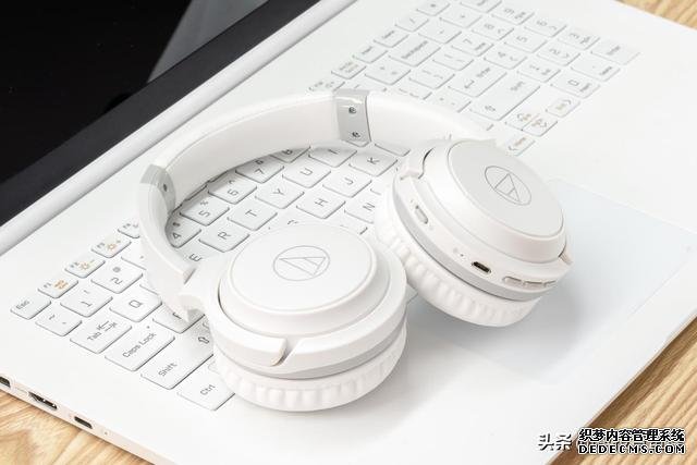 头戴无线蓝牙耳机 40小时超长续航是什么体验?