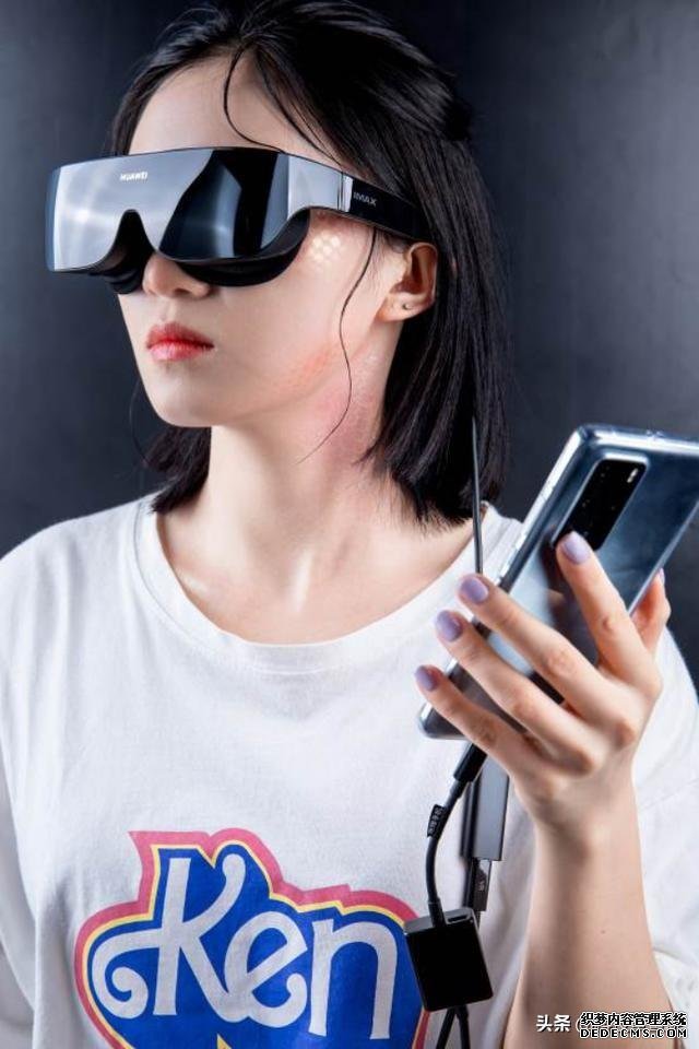酷燃单品HUAWEI VR Glass轻体验:仅重166g的移动IMAX影院